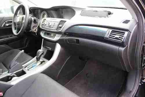 2013 Honda Accord Sdn salvage repairable rebuilder only 2k miles RUNS!!!, US $12,900.00, image 5