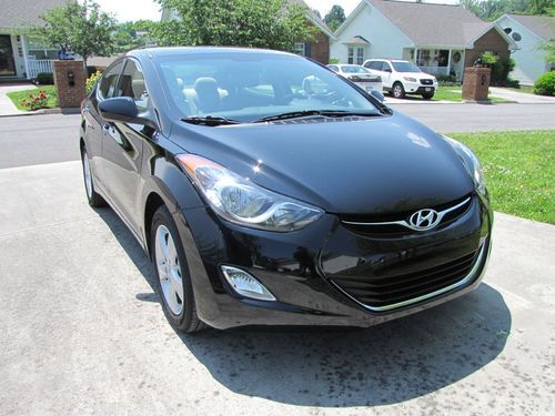 HYUNDAI ELANTRA 2013 Only 2600 miles, save 1000`s! No reserve, image 2