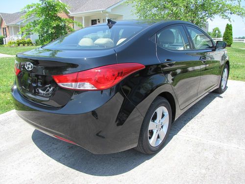 HYUNDAI ELANTRA 2013 Only 2600 miles, save 1000`s! No reserve, image 7