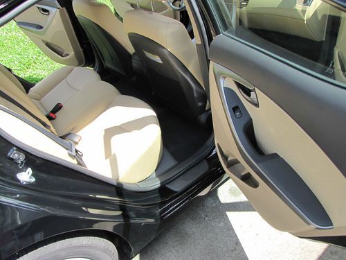 HYUNDAI ELANTRA 2013 Only 2600 miles, save 1000`s! No reserve, image 17