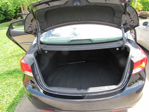 HYUNDAI ELANTRA 2013 Only 2600 miles, save 1000`s! No reserve, image 20