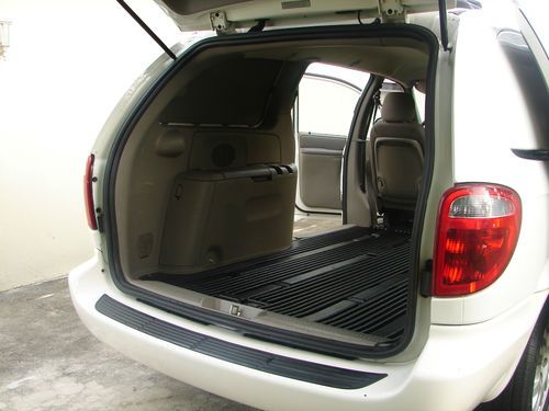 Cargo Van Dodge Grand Caravan, image 23