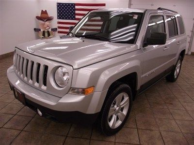 2012 latitude 2.4l bright silver metallic clearcoat