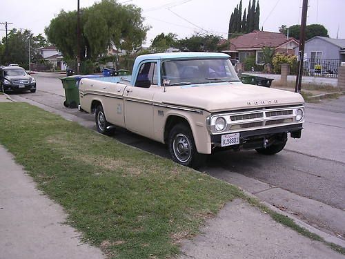 1971 dodge d100 truck, 318 v8 1 barrel 4 speed