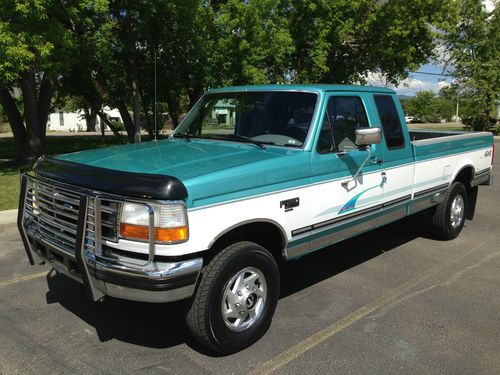 1994 ford f-250 xlt extended cab pickup 2-door 7.3l