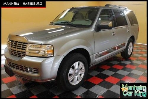 2008 lincoln navigator. low miles, clean inside and out. moonroof. leather.