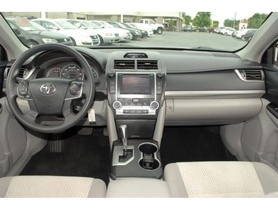 2012 Toyota Camry LE, image 8