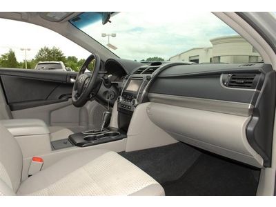 2012 Toyota Camry LE, image 9