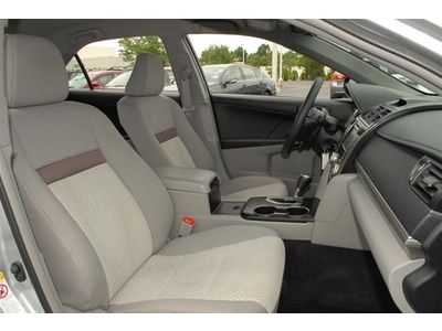 2012 Toyota Camry LE, image 10