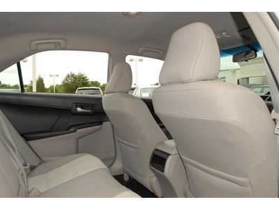 2012 Toyota Camry LE, image 11