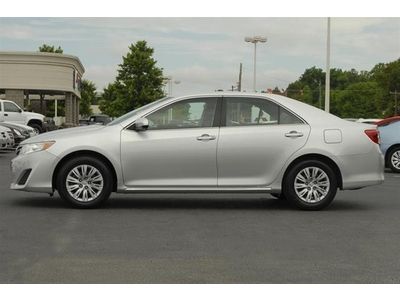 2012 Toyota Camry LE, image 14