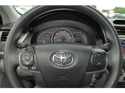 2012 Toyota Camry LE, image 21