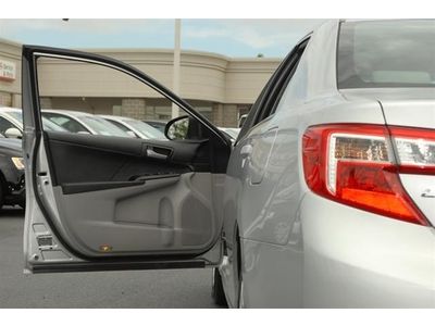 2012 Toyota Camry LE, image 25