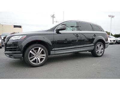 One owner clean carfax audi q7