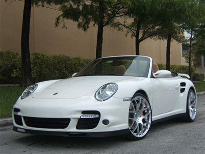 2008 porsche 911 turbo cab tip. white/beige