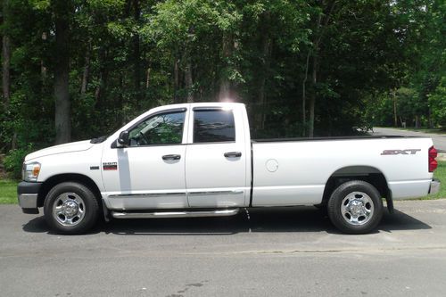 2008 dodge ram 2500hd 5.7 hemi 2 wheel drive 1 owner