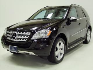 Leather, navigation,back-up camera, sat radio,bluetooth,sunroof
