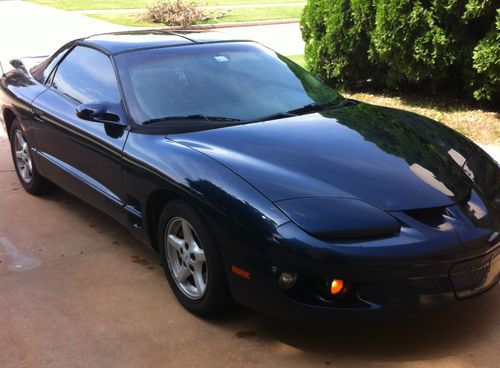 1999 pontiac firebird base coupe 2-door 3.8l