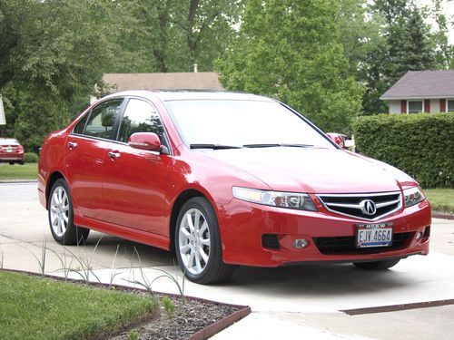 Beautiful 2008 acura tsx base sedan 4-door 2.4l