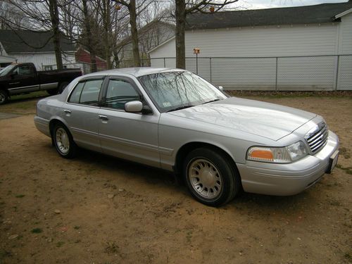 1999 Ford Crown Victoria LX Sedan 4-Door 4.6L, US $3,500.00, image 4
