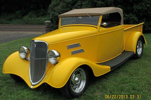 1933 ford roadster pickup (convertible)