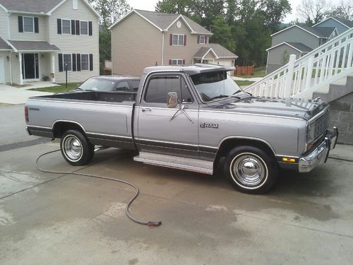 1984 dodge ram 1500 prospector edition