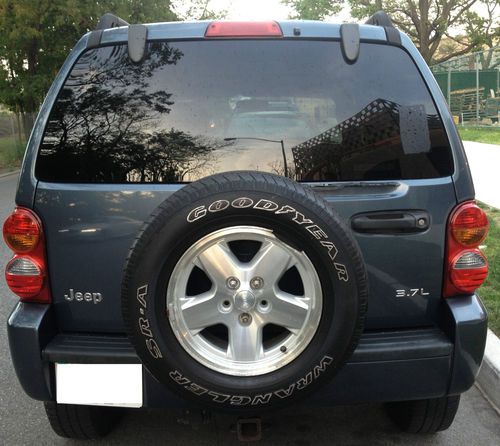 2002 Jeep Liberty Limited Sport Utility 4-Door 3.7L 4X4 Limited, image 6