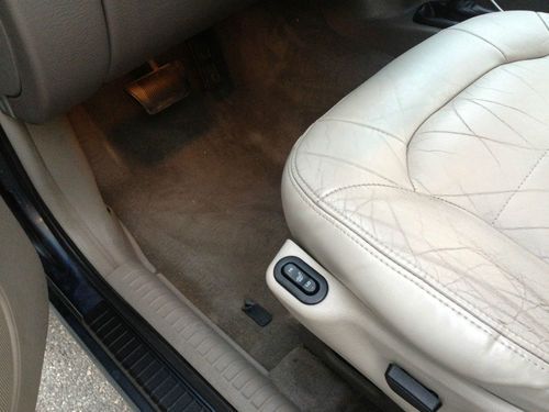 2002 Jeep Liberty Limited Sport Utility 4-Door 3.7L 4X4 Limited, image 8