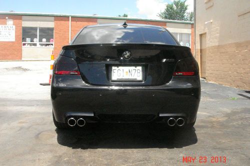 2006 bmw m5 base sedan 4-door 5.0l blaced out