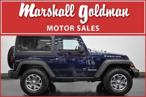 2013 jeep wrangler rubicon true blue pearl coat only 1500 miles auto nav 2 tops