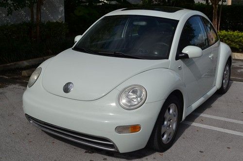 2002 volkswagen beetle gls hatchback 2-door 2.0l