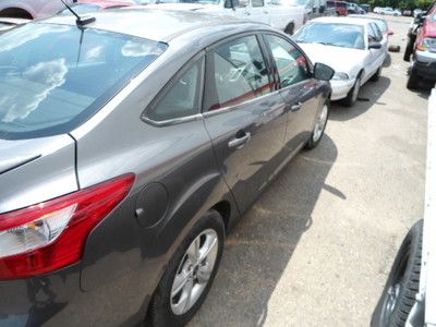 Rebuildable Salvage Repairable SYNC SE good tires low miles, image 6