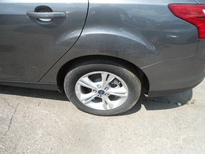 Rebuildable Salvage Repairable SYNC SE good tires low miles, image 8