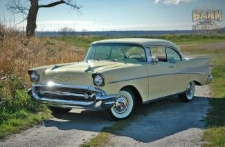 1957 yellow 2 door hard top! fuel injection!