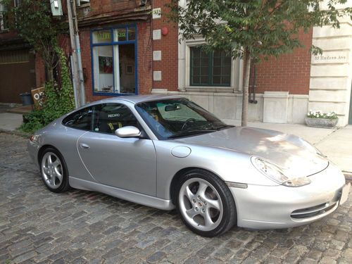 2000 porsche 911 carrera coupe 2-door 3.4l (34,629+ mi. and track setup)