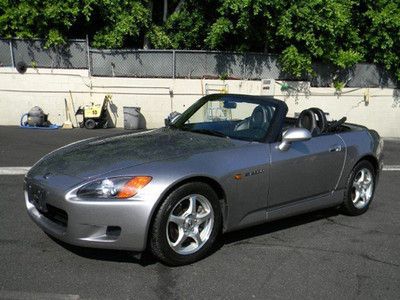 2001 honda s2000 base convertible 2-door 2.0l