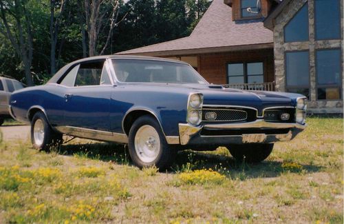 1967 pontiac gto 400 tri power medium quasar blue black vinyl top