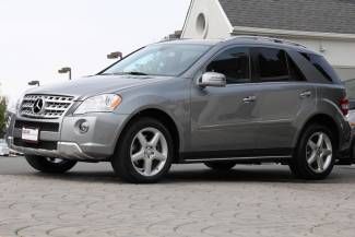 Palladium silver auto awd p i pkg parktronic xenon headlights msrp $66,975.00