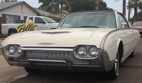 1961 ford thunderbird two door hardtop