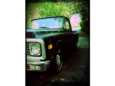 1970 c-10 step side with an inline 6