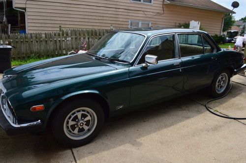 1982 jaguar xj6 base sedan 4-door 4.2l