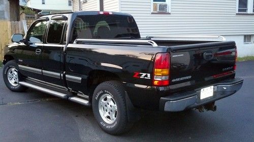 2001 chevrolet silverado 1500 lt ext. cab pickup 5.3l z71 darn nice many xtras