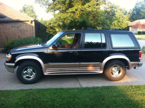 1996 ford explorer eddie bauer sport utility 4-door 4.0l