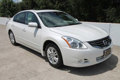 2011 nissan 2.5 sl