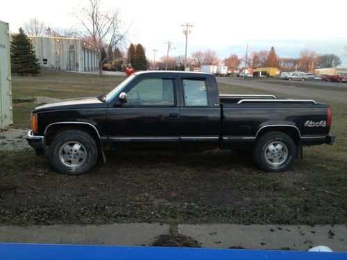 1993 gmc sierra. black, extended cab