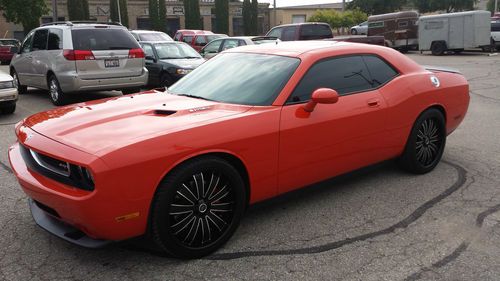 Custom 2009 srt 8 challenger, mint pro touring, hot rod, pro street, 13000 miles