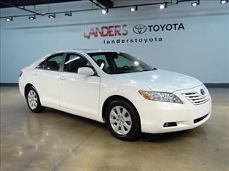 2009 white camry!