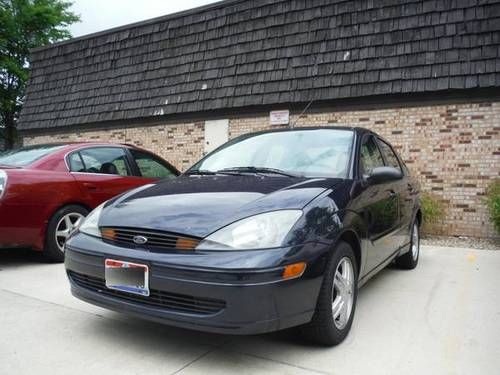 2004 ford focus zts sedan 4-door 2.3l