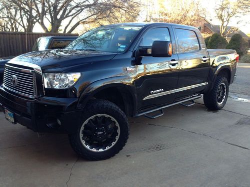 2011 toyota tundra limited crew cab pickup 4-door 5.7l