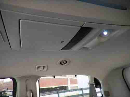 2008 CHRYSLER TOWN & COUNTRY SIGNATURE SERIES VAN, image 9